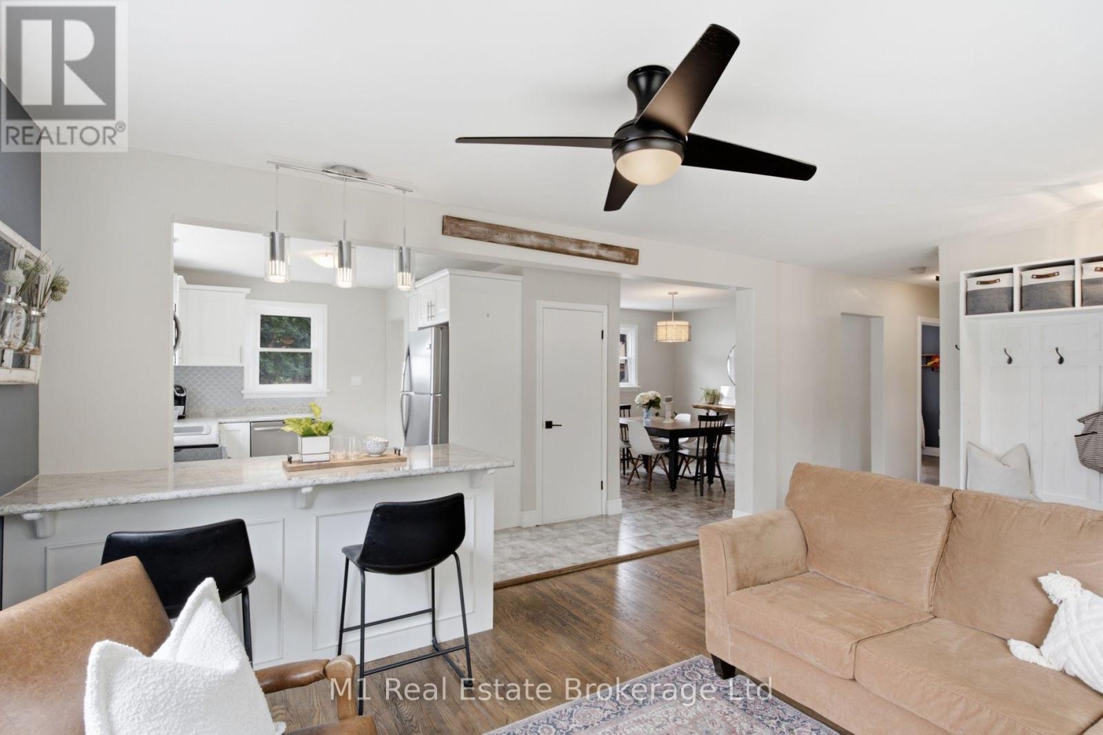 625 WOODSIDE STREET - Image 9