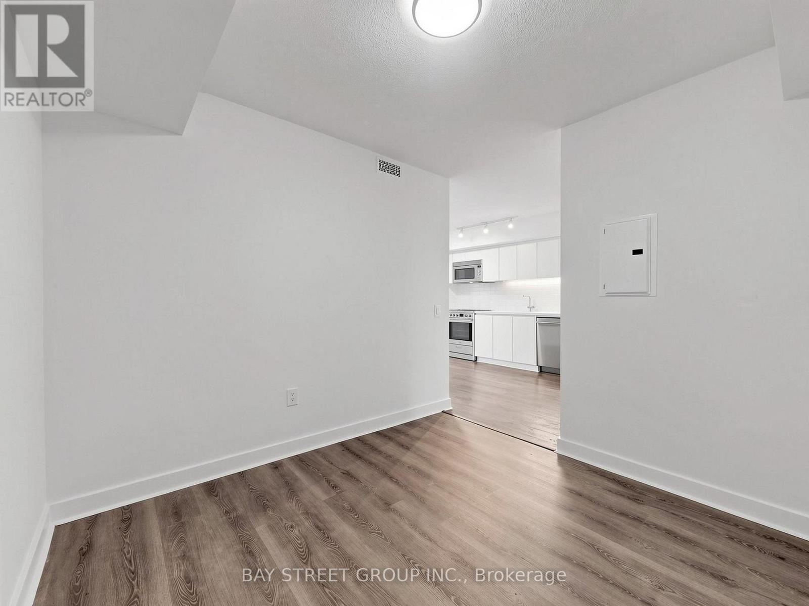 #316 85 QUEENS WHARF ROAD - 16