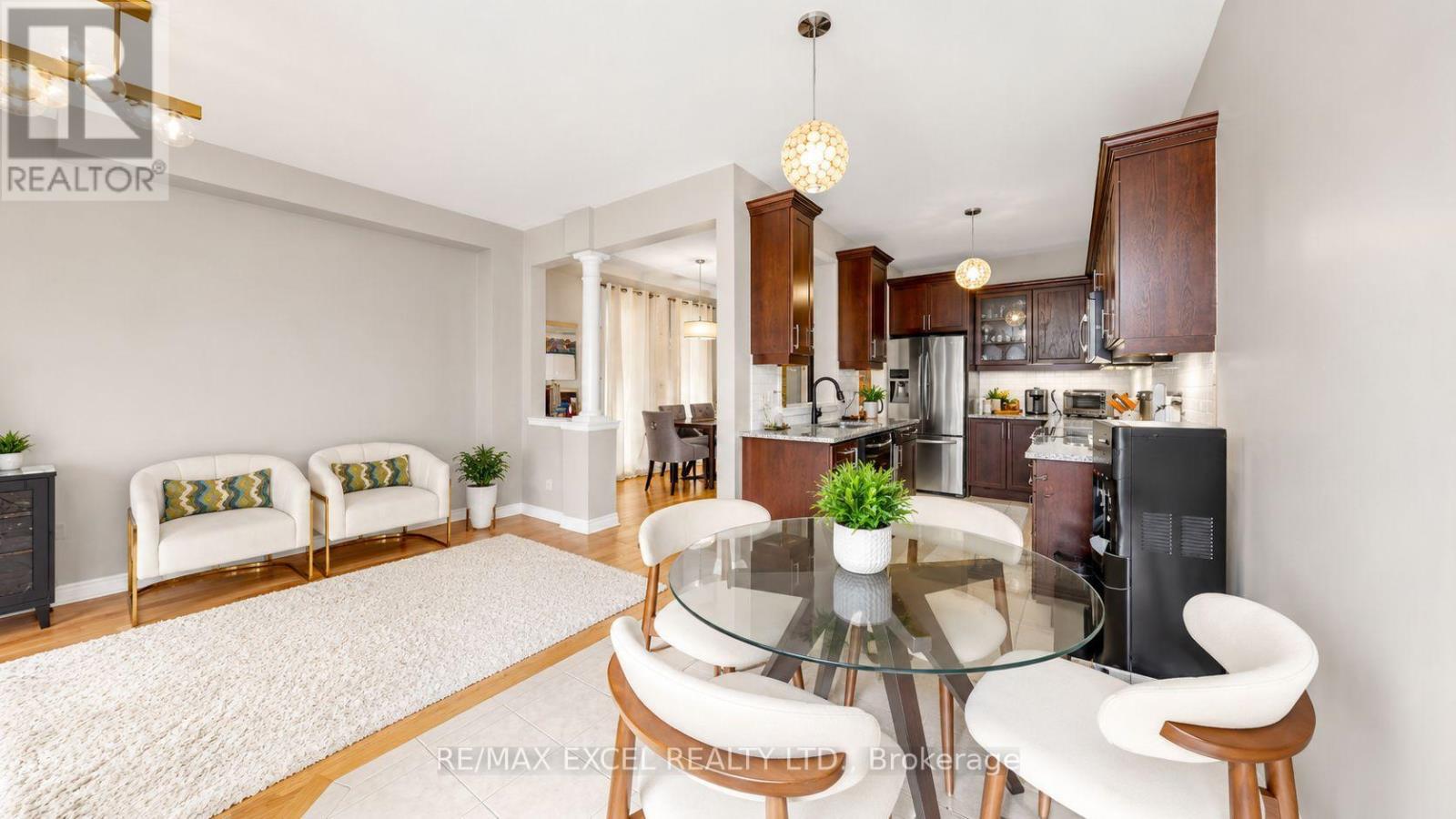 176 SIR SANFORD FLEMING WAY - 13