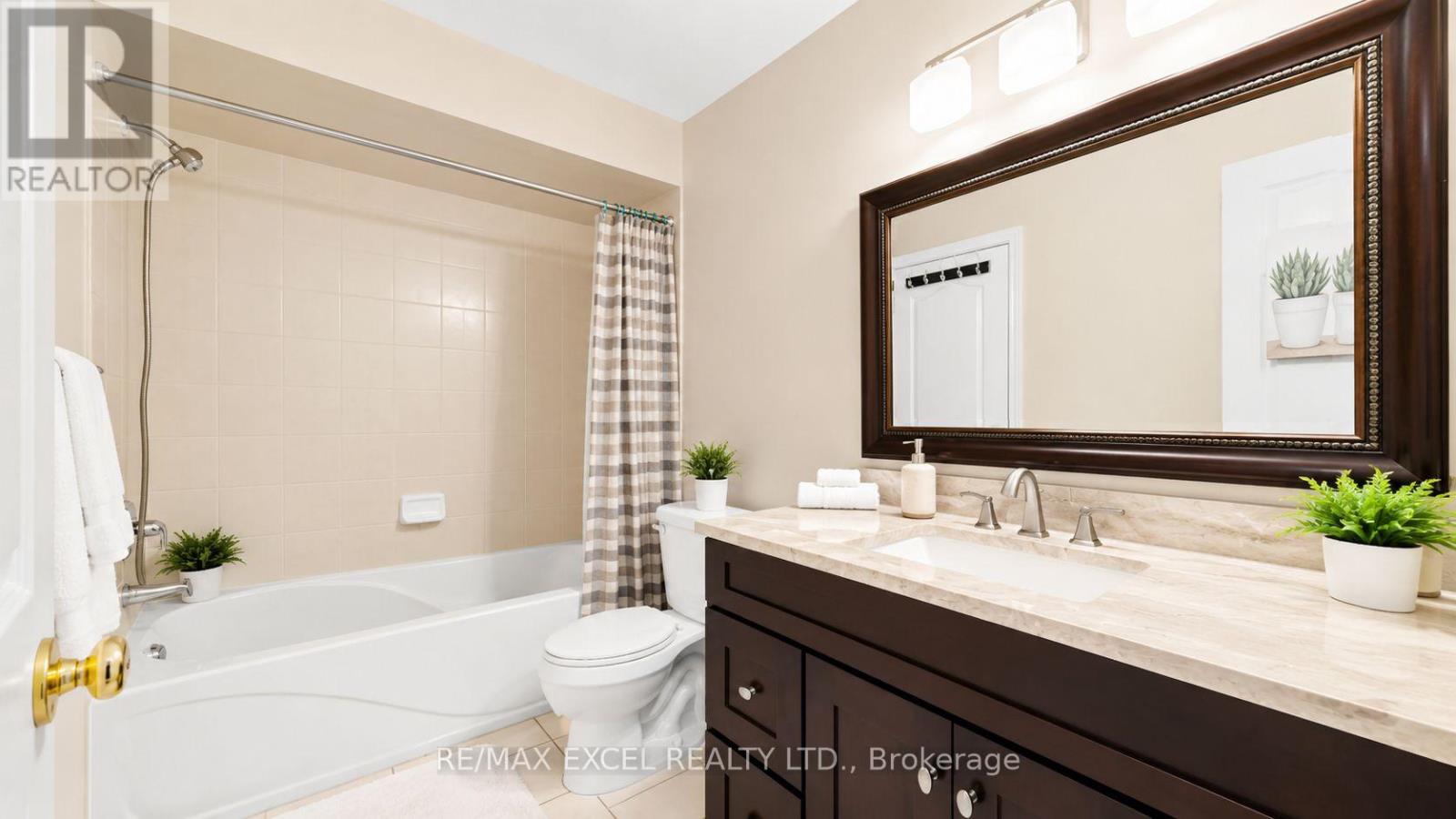 176 SIR SANFORD FLEMING WAY - 24