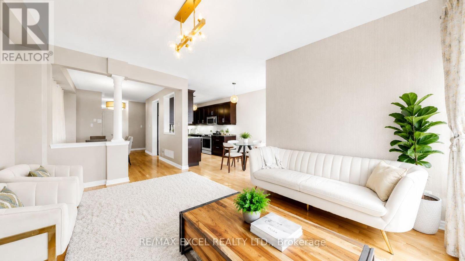 176 SIR SANFORD FLEMING WAY - 5