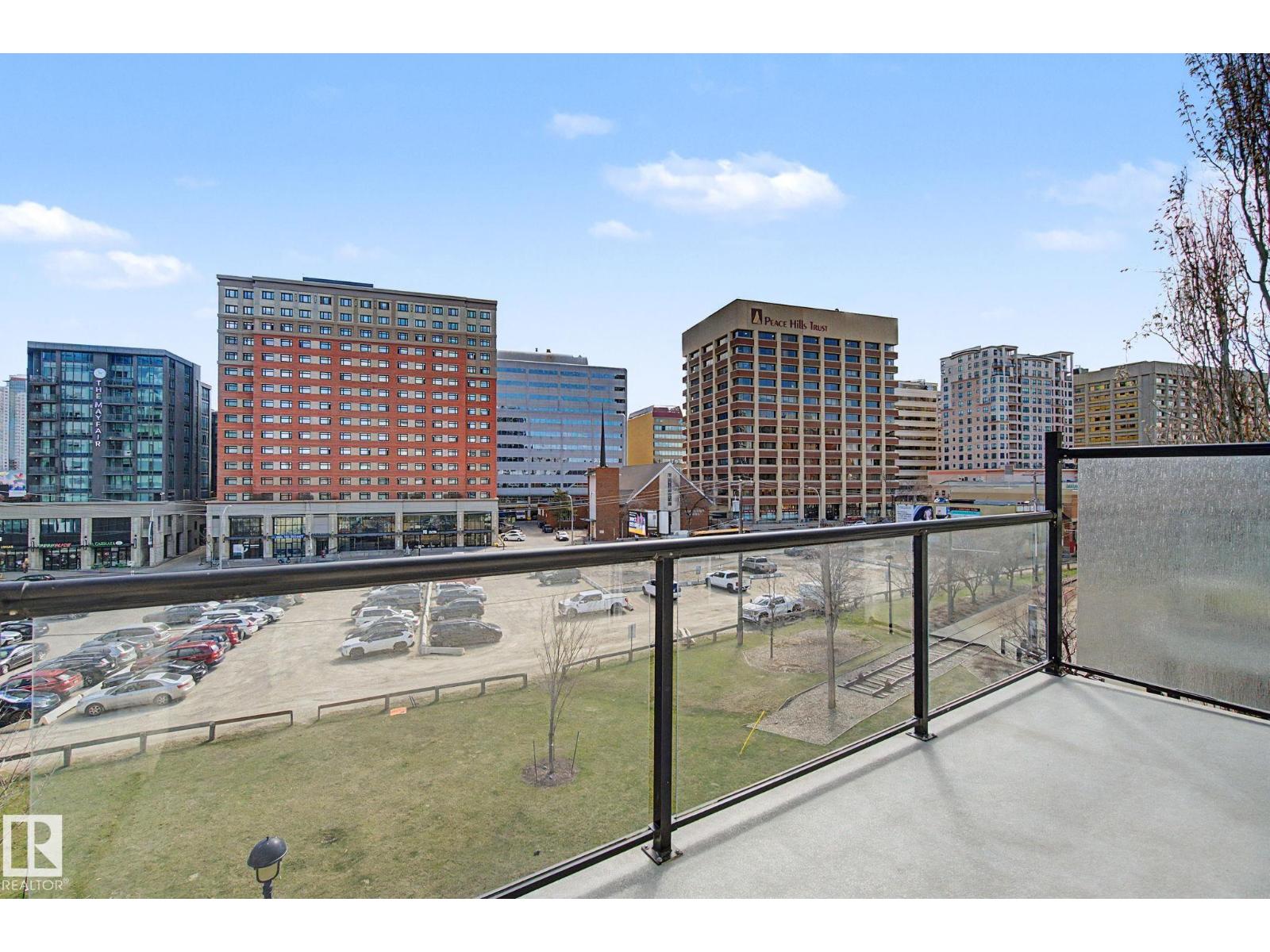#411 10033 110 ST NW - 32
