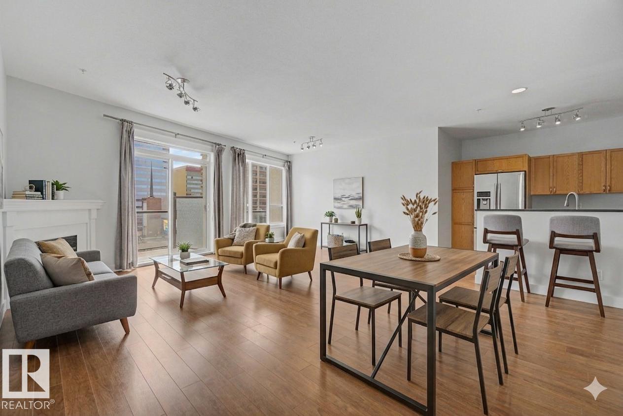 #411 10033 110 ST NW - 3