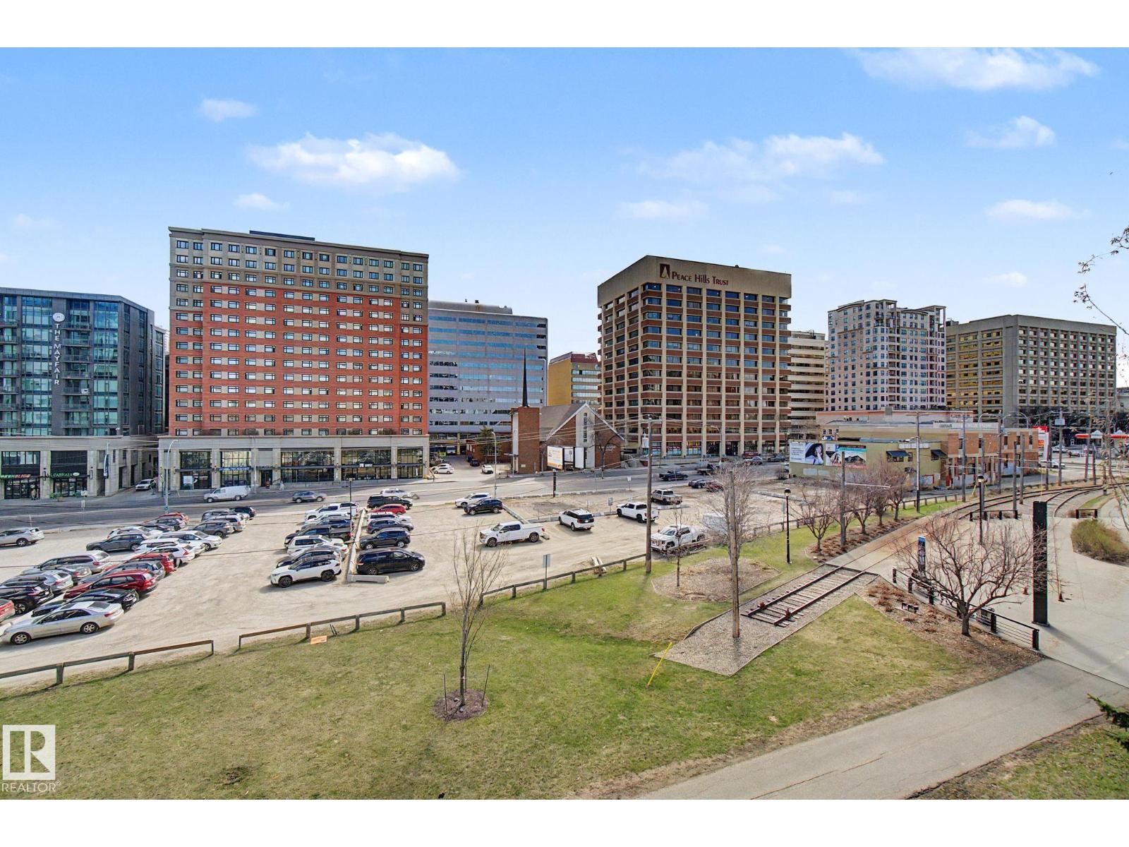#411 10033 110 ST NW - 33