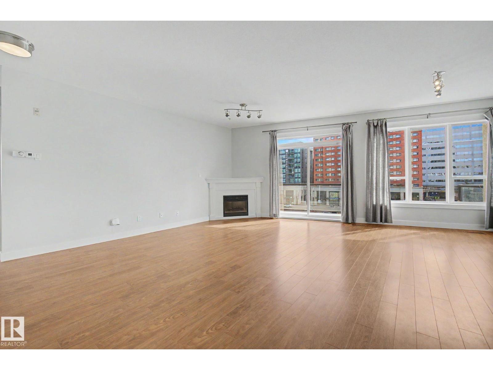 #411 10033 110 ST NW - 10