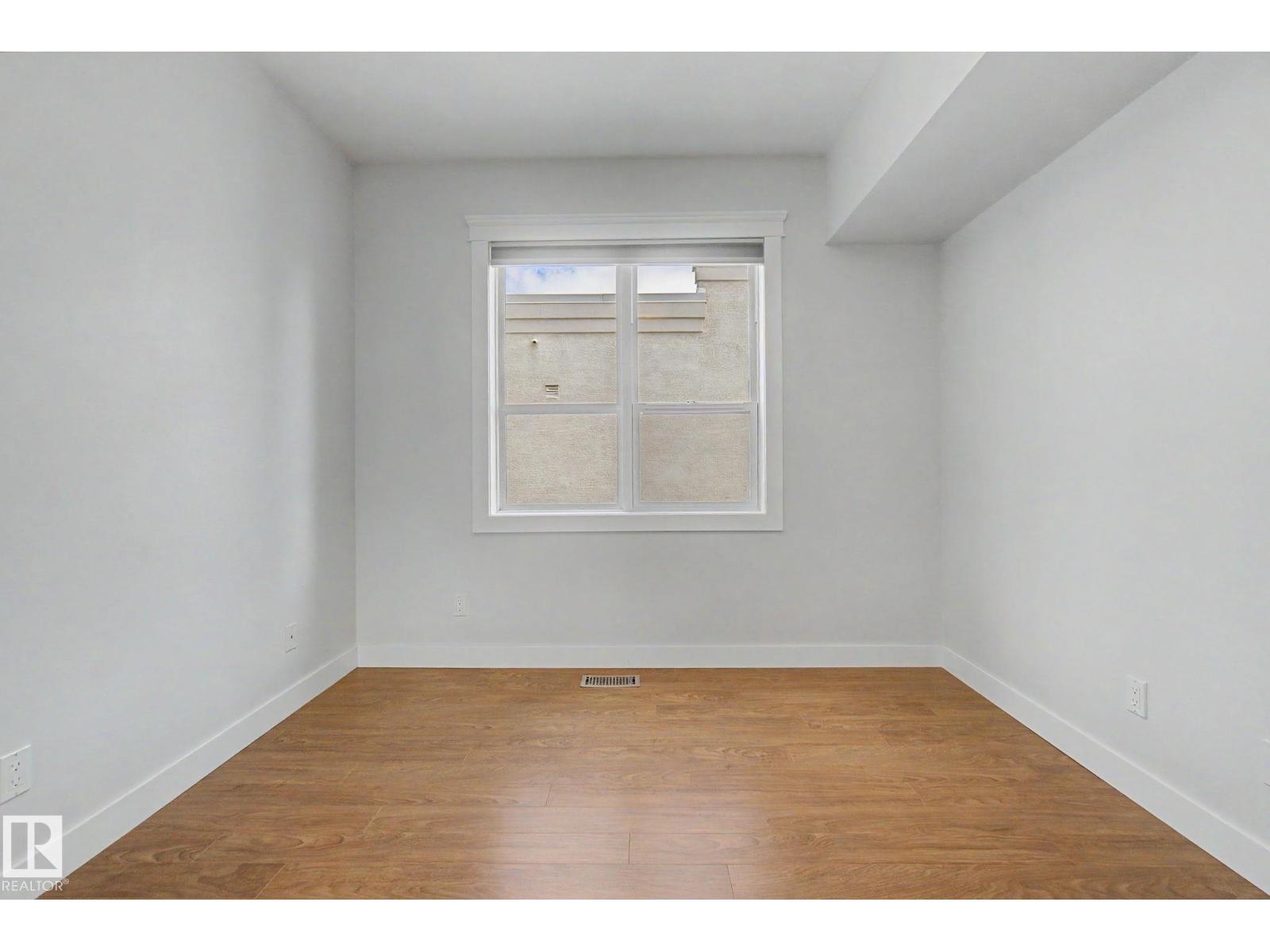 #411 10033 110 ST NW - 26