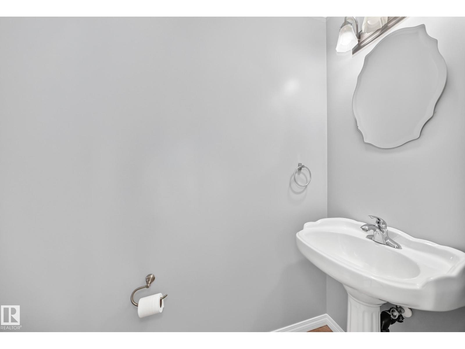9333 103a AV NW - 18