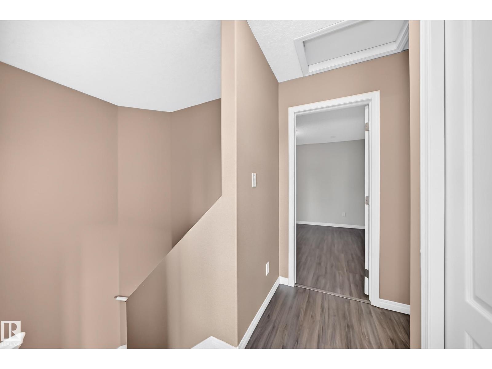 9333 103a AV NW - 35