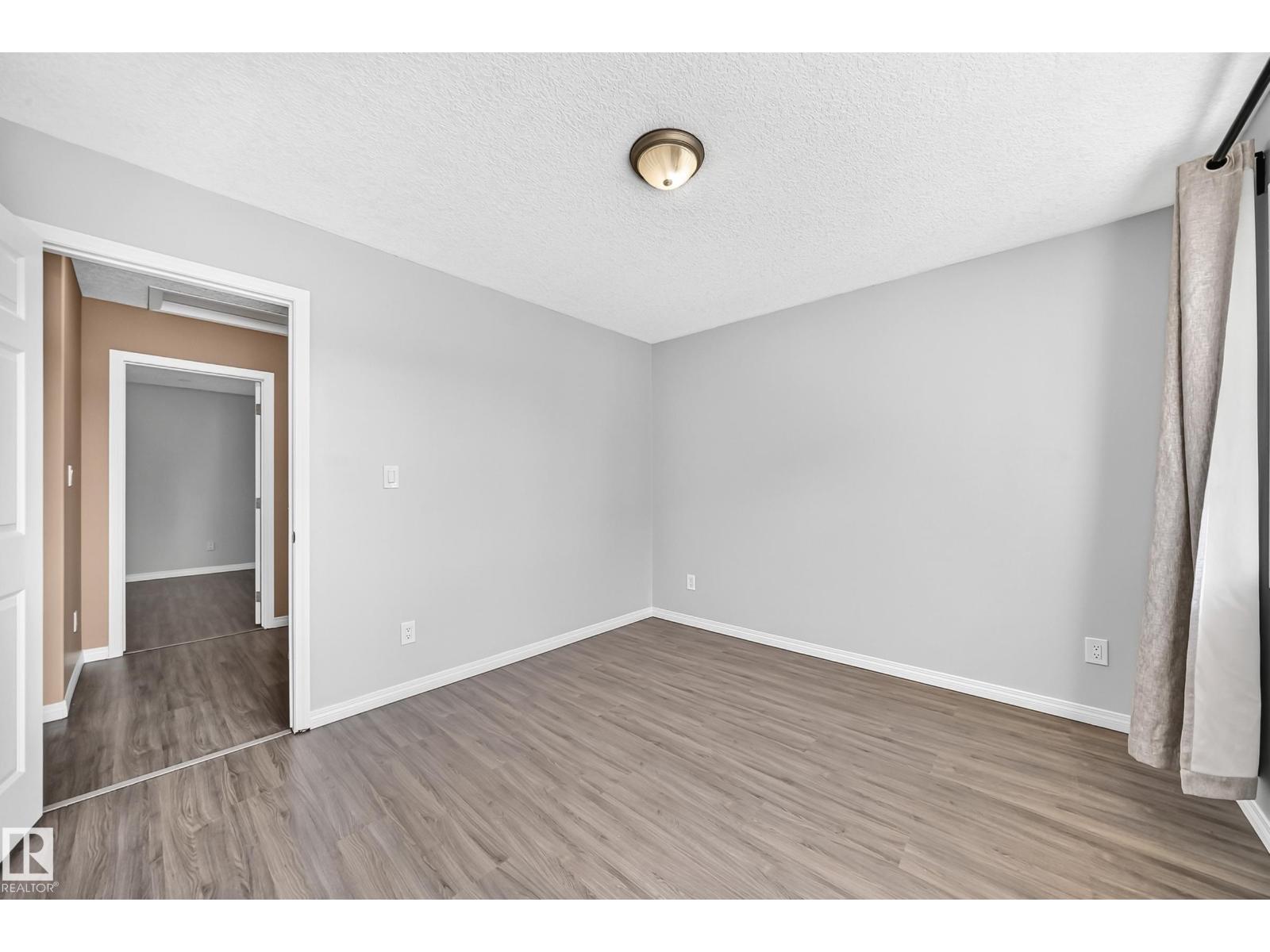 9333 103a AV NW - 28