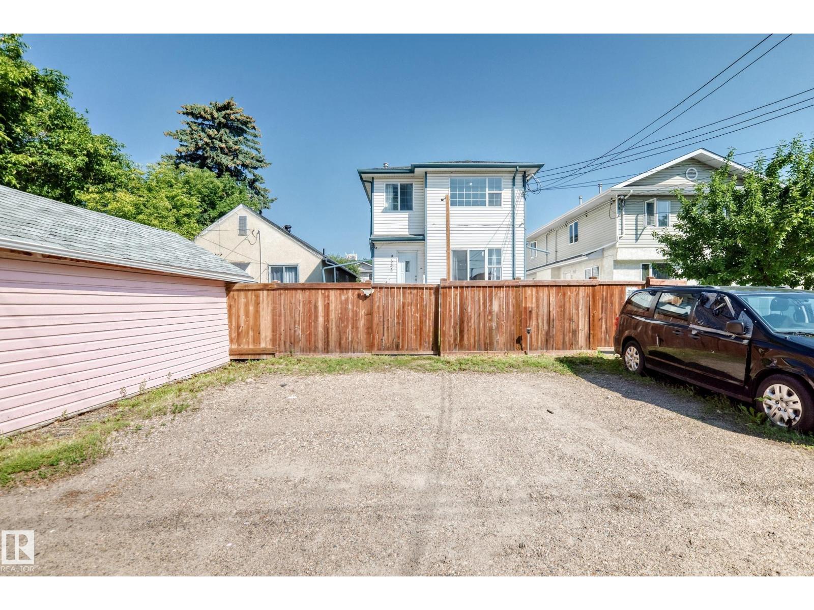 9333 103a AV NW - 53
