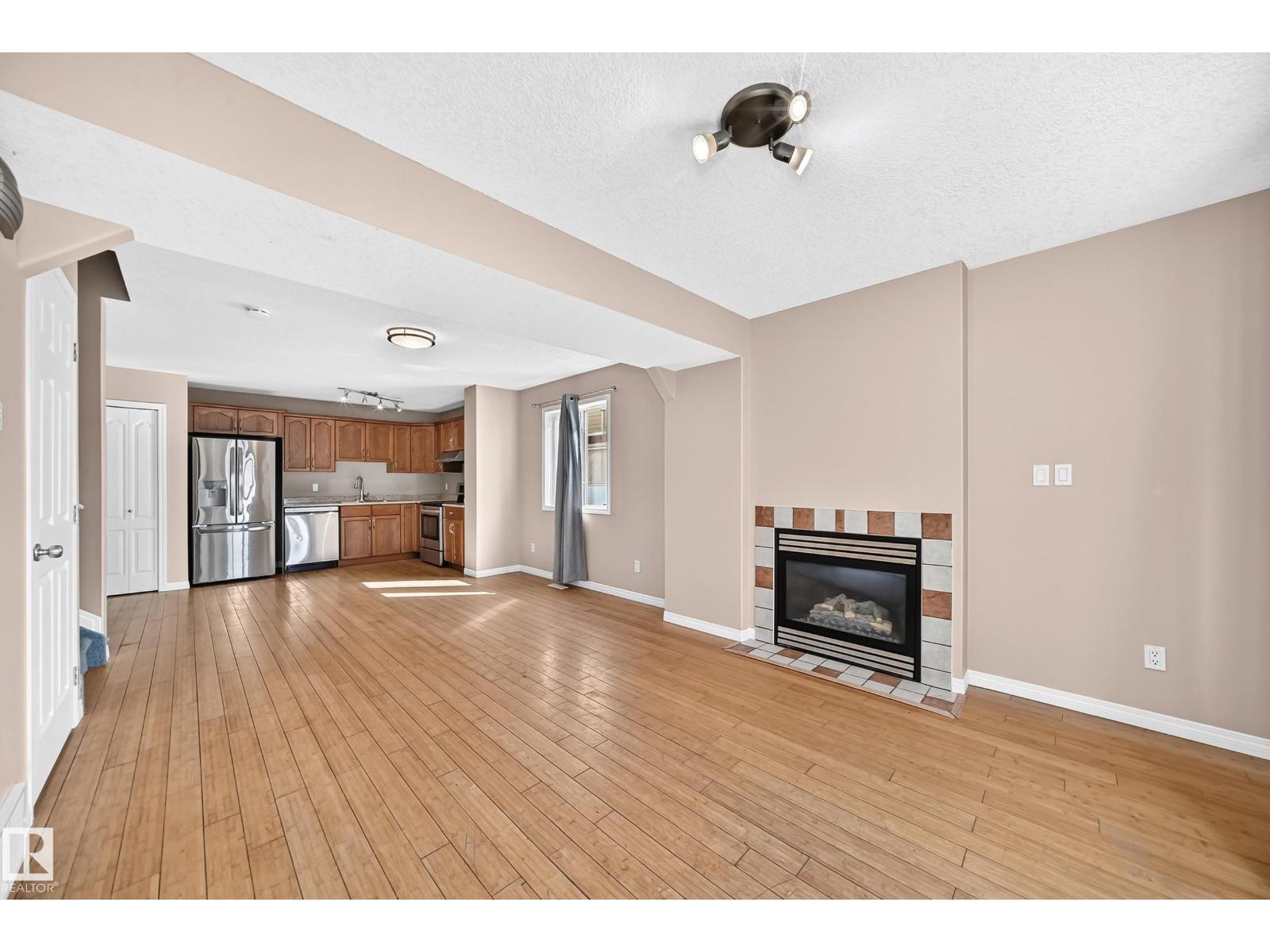 9333 103a AV NW - 13