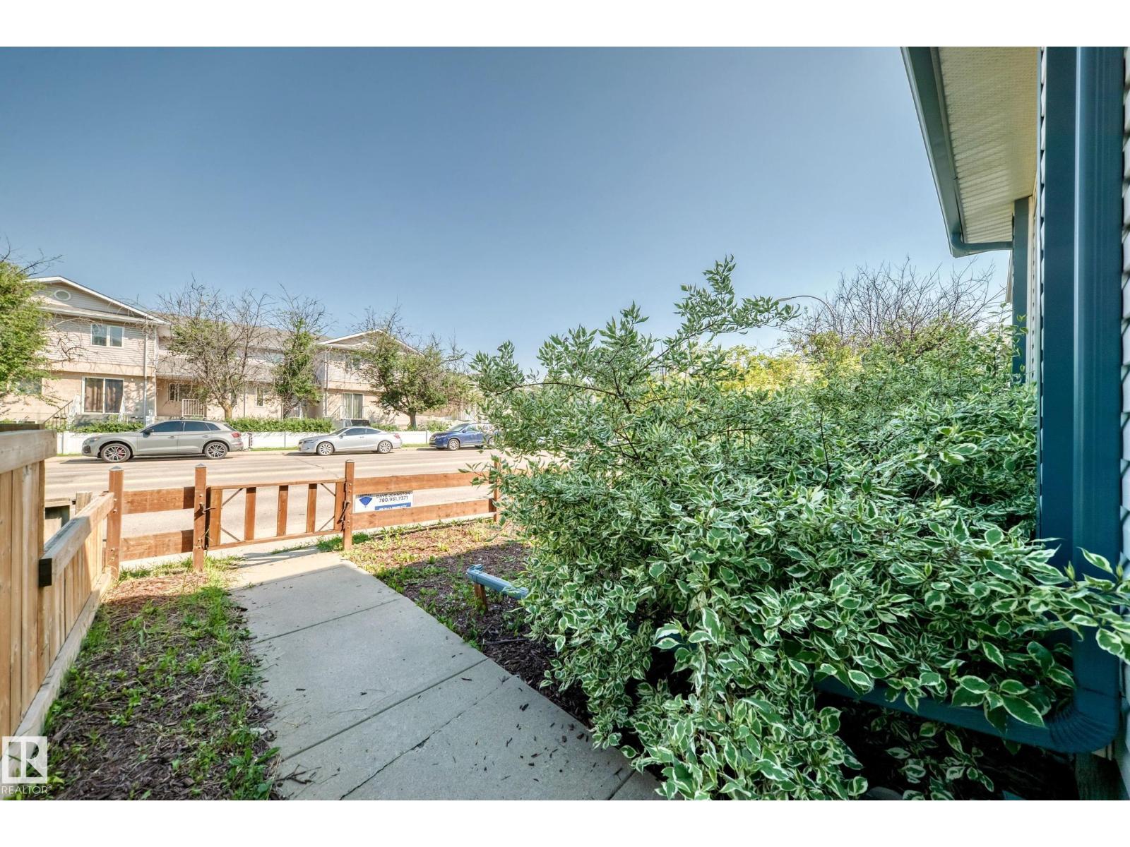 9333 103a AV NW - 55