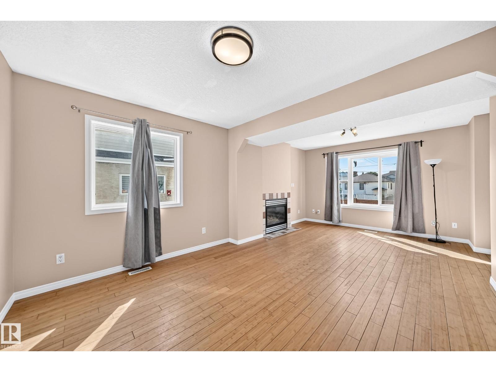 9333 103a AV NW - 11