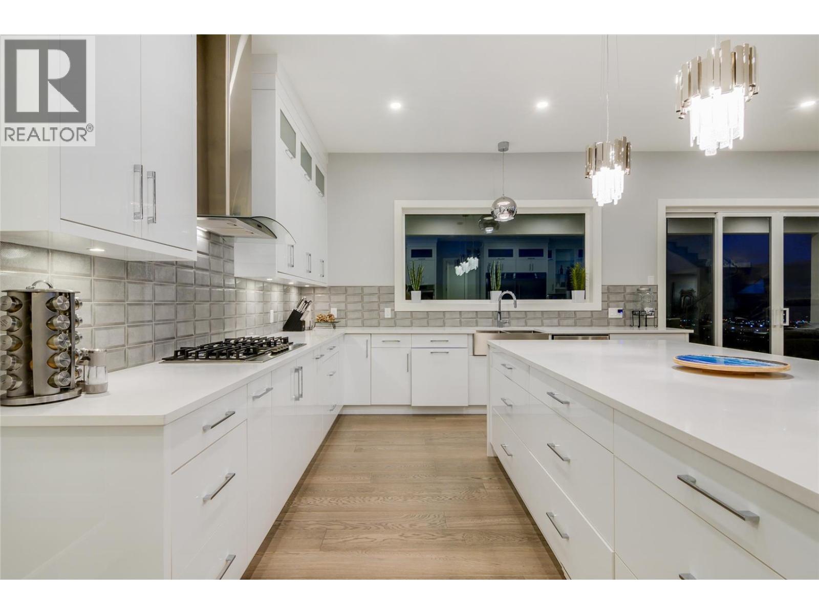 761 Highpointe Lane - 8