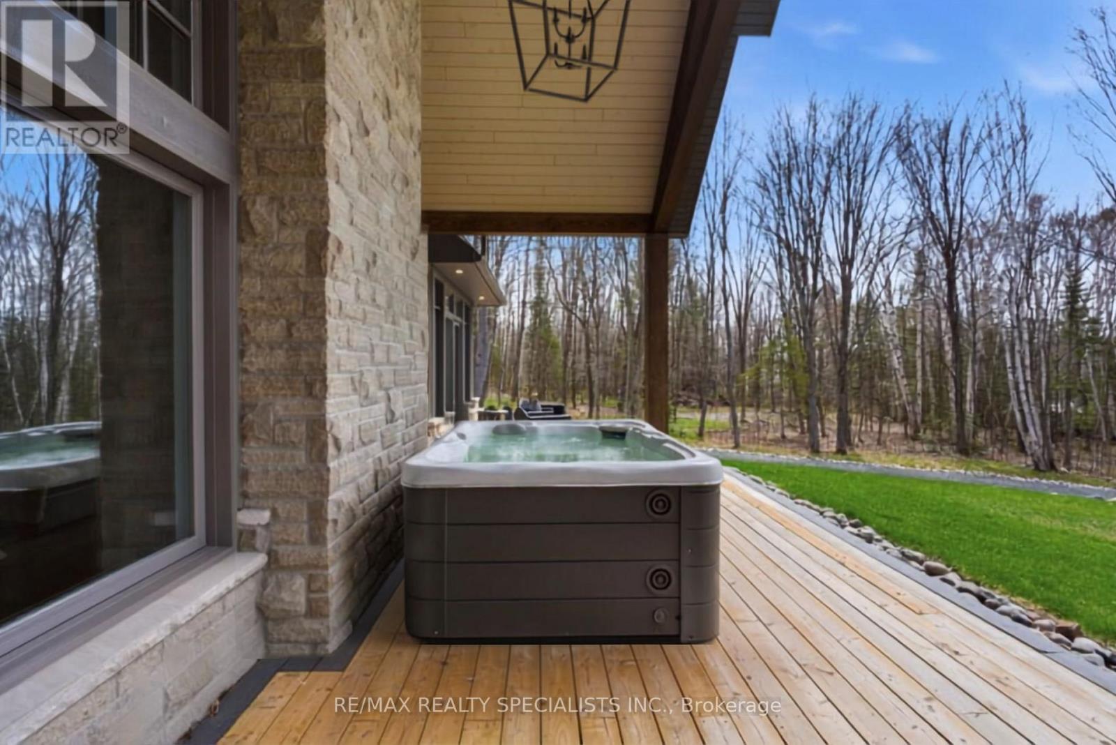 3 PINE DRIVE - Image 35