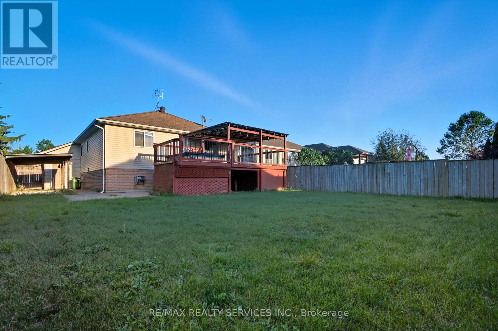 1039 CLOVER AVENUE - 8