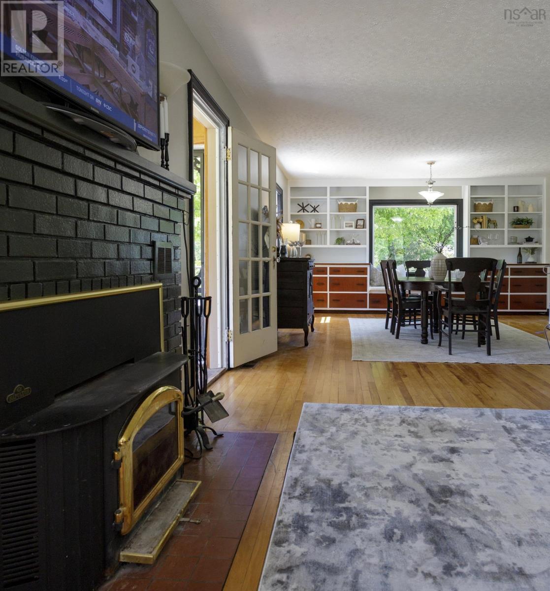 160 Cottage St - 16
