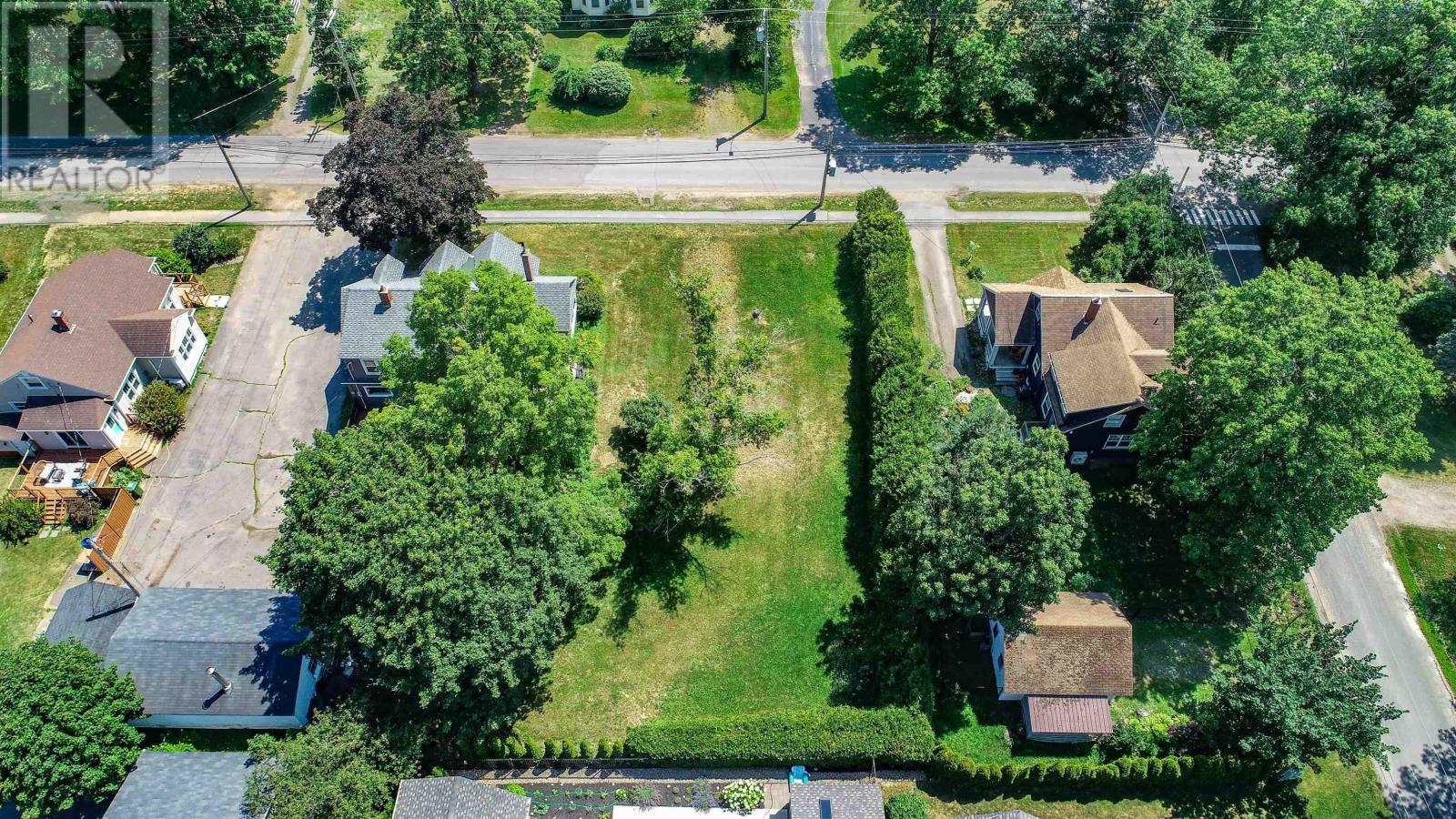 160 Cottage St - 49