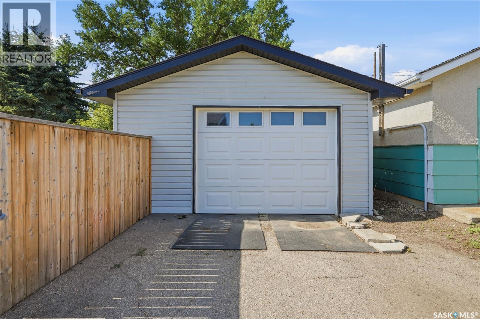 214 Pierce STREET - 30