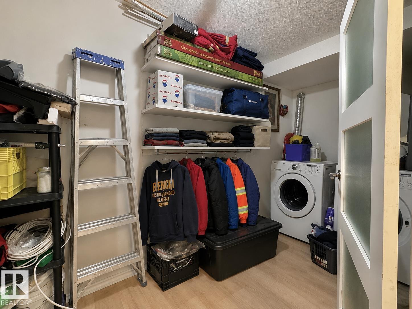 #29 13580 38 ST NW - 16