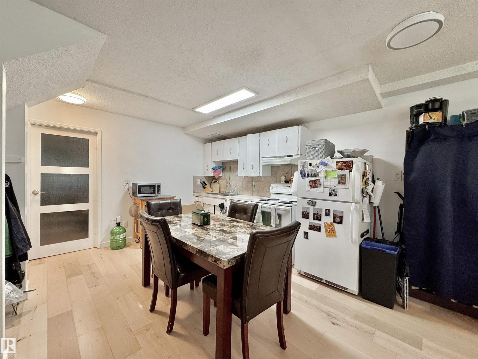 #29 13580 38 ST NW - 10