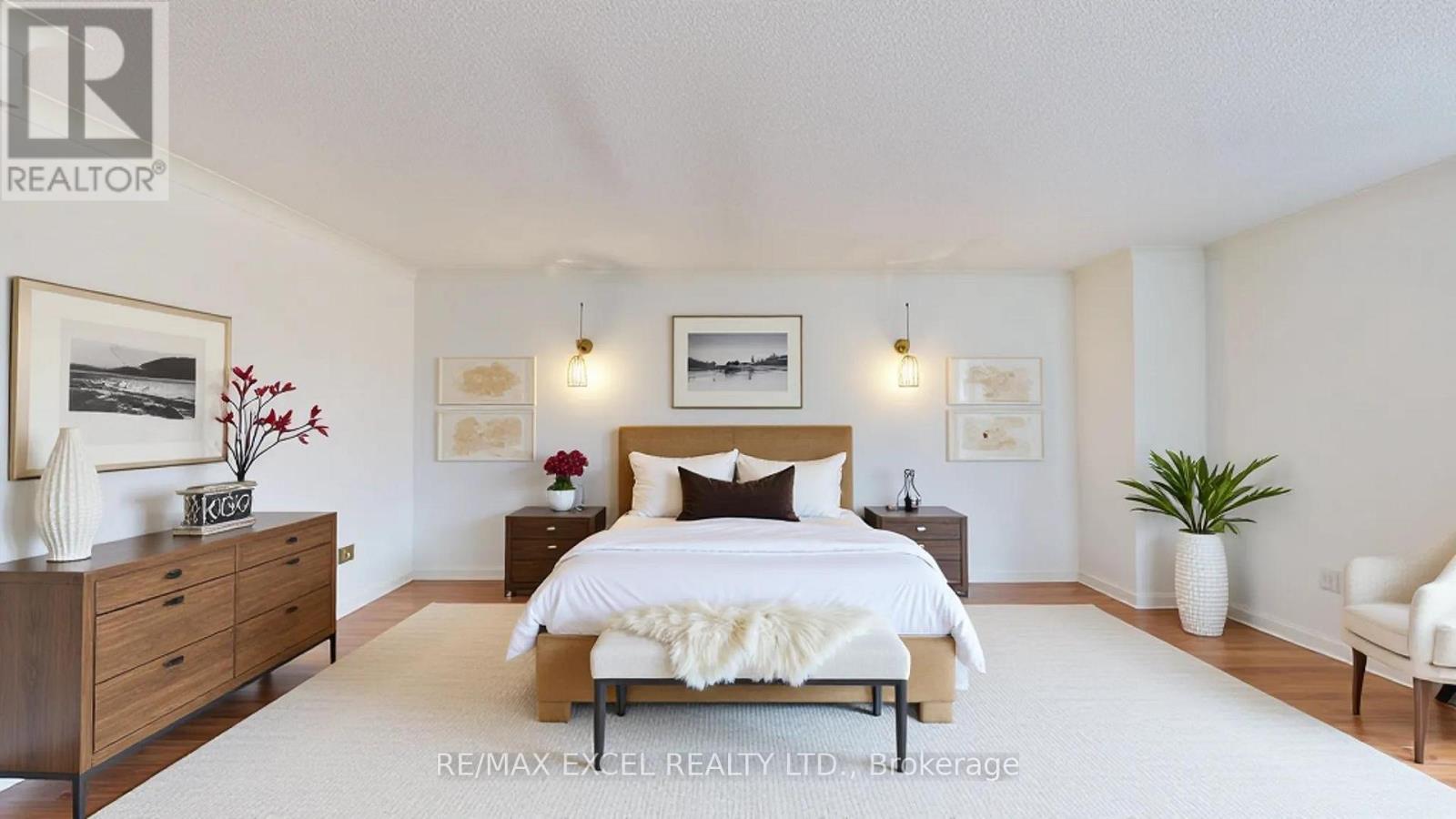 #603 135 GEORGE STREET S - 32