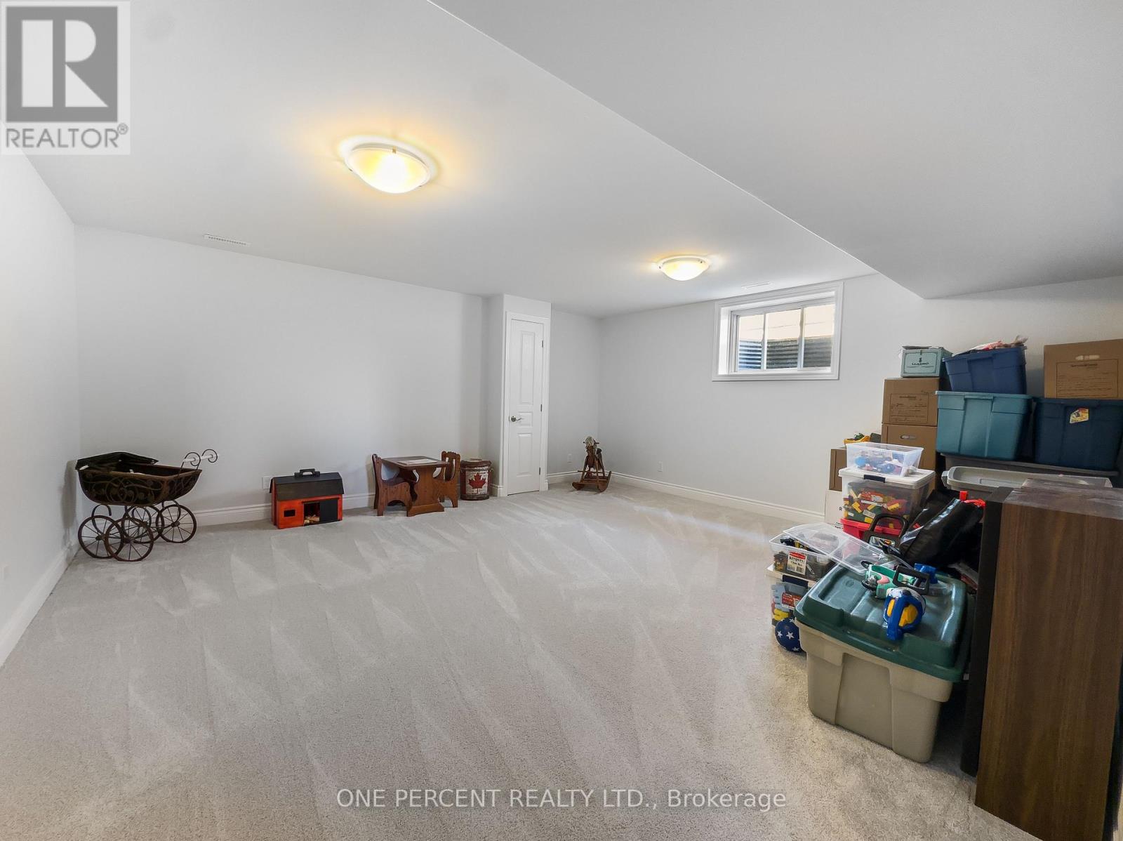 20 TRINITY COURT - 35