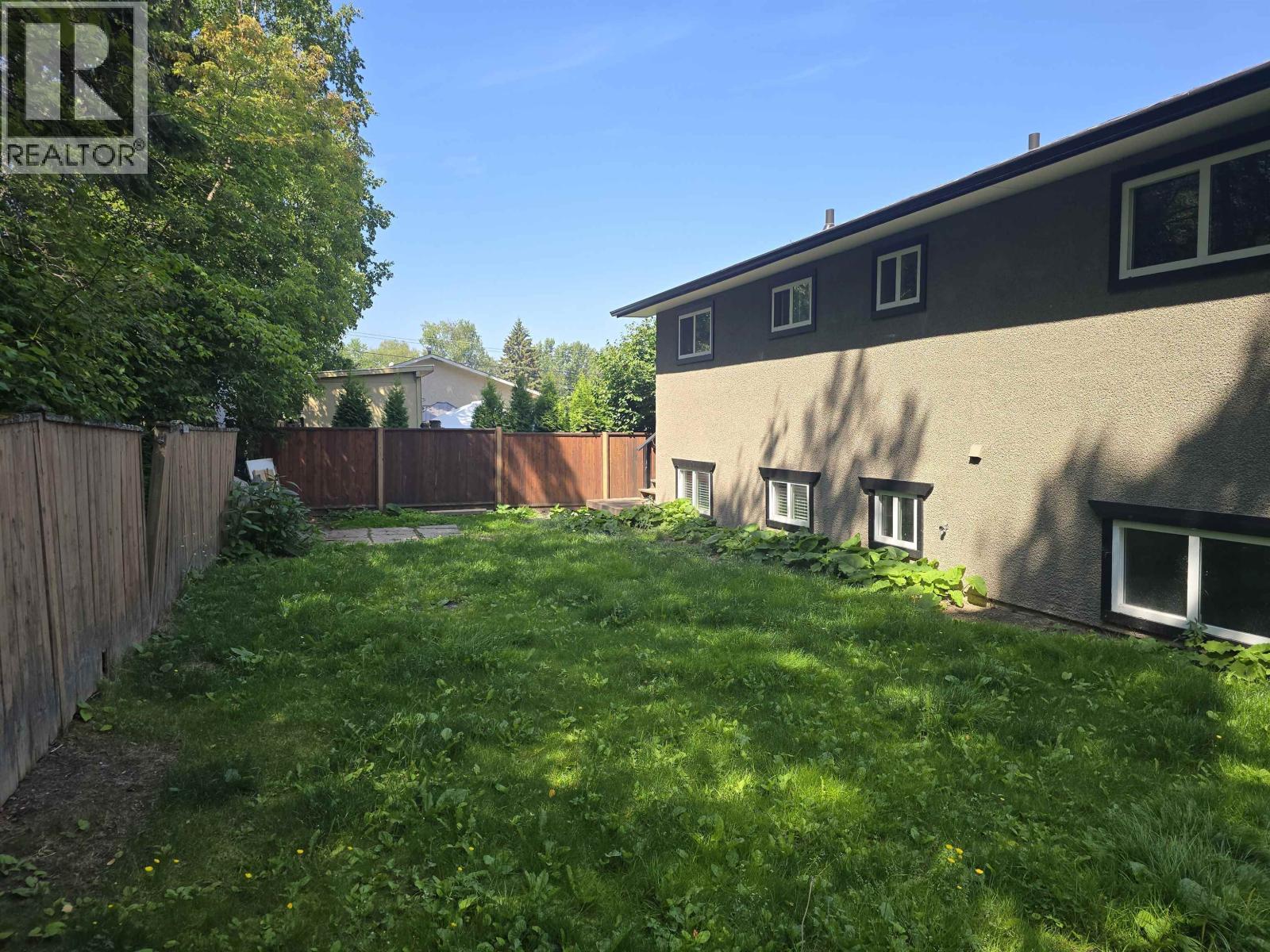 1335 PEARSON AVENUE - 4