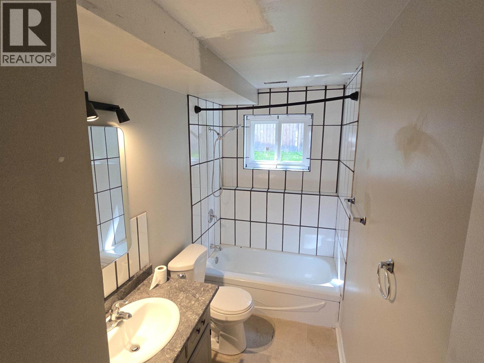 1335 PEARSON AVENUE - 21