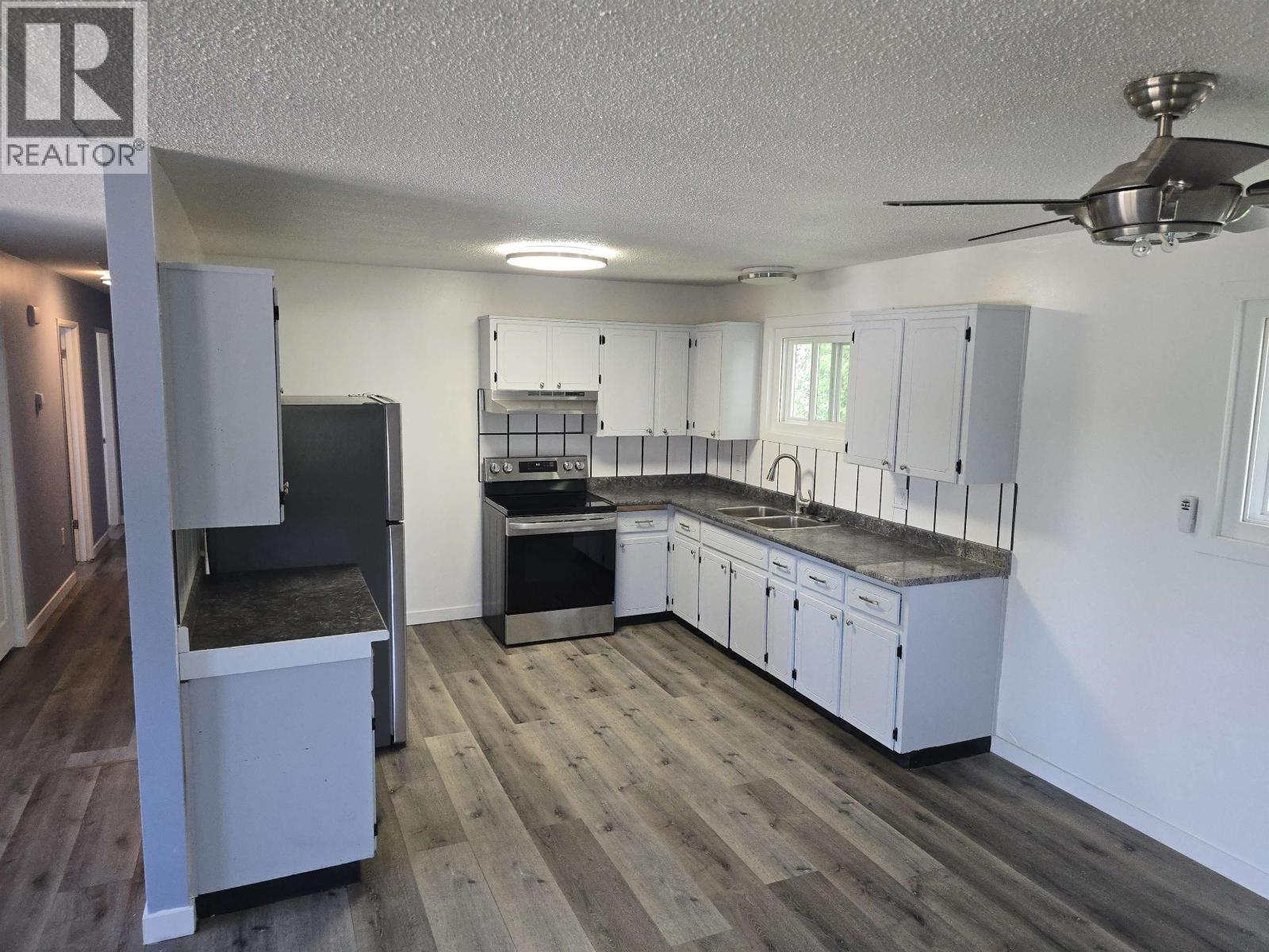 Dining room of 1335 PEARSON AVENUE · Prince George, BC