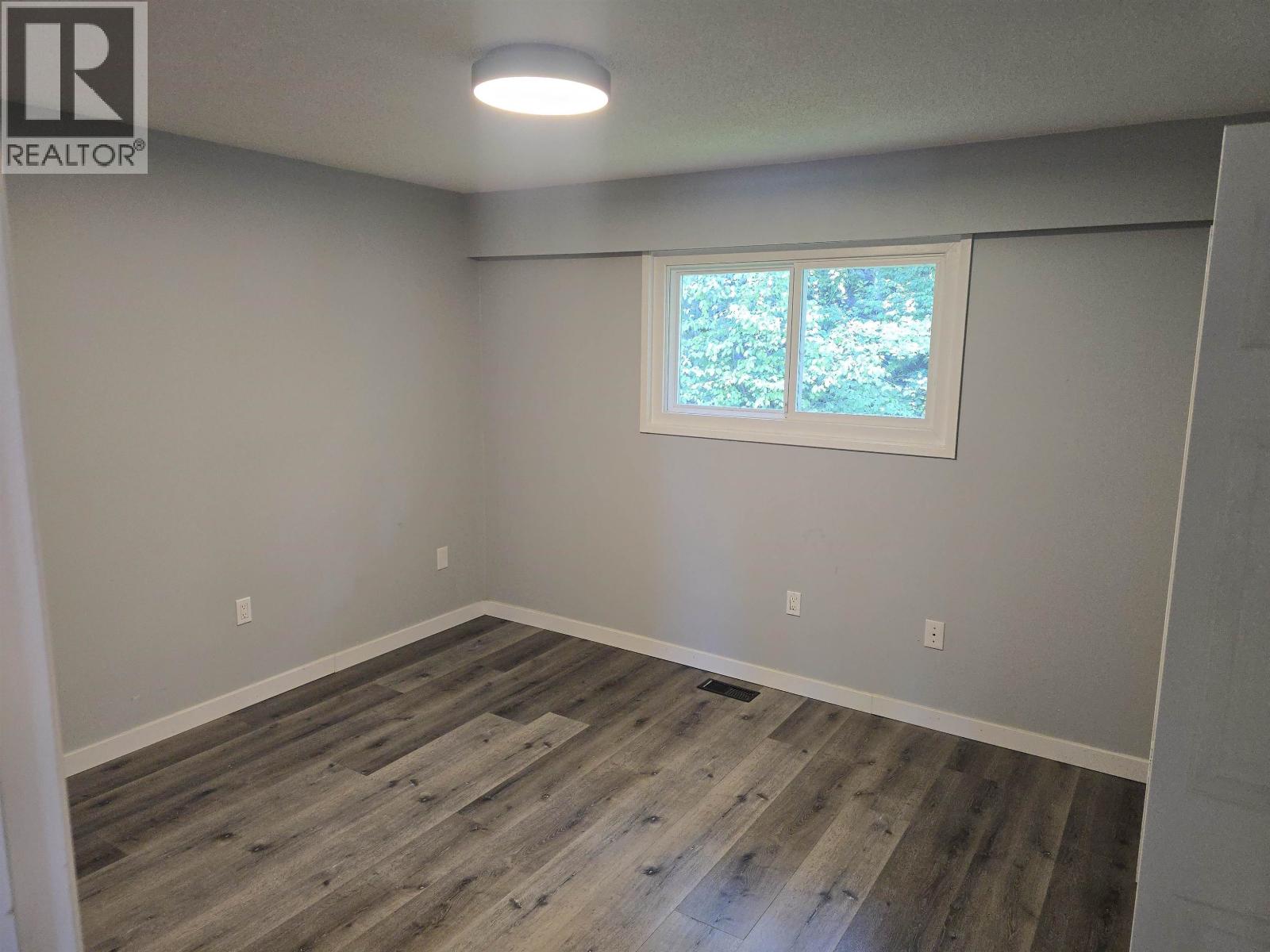 1335 PEARSON AVENUE - 11