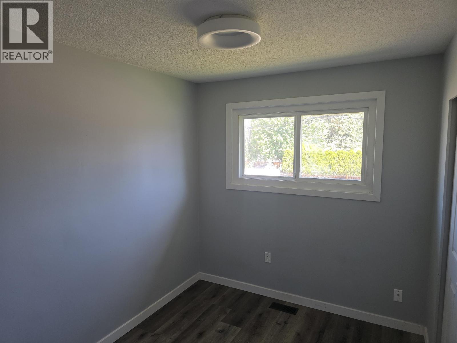 Photo 12 of 22 — 1335 PEARSON AVENUE · Prince George, BC