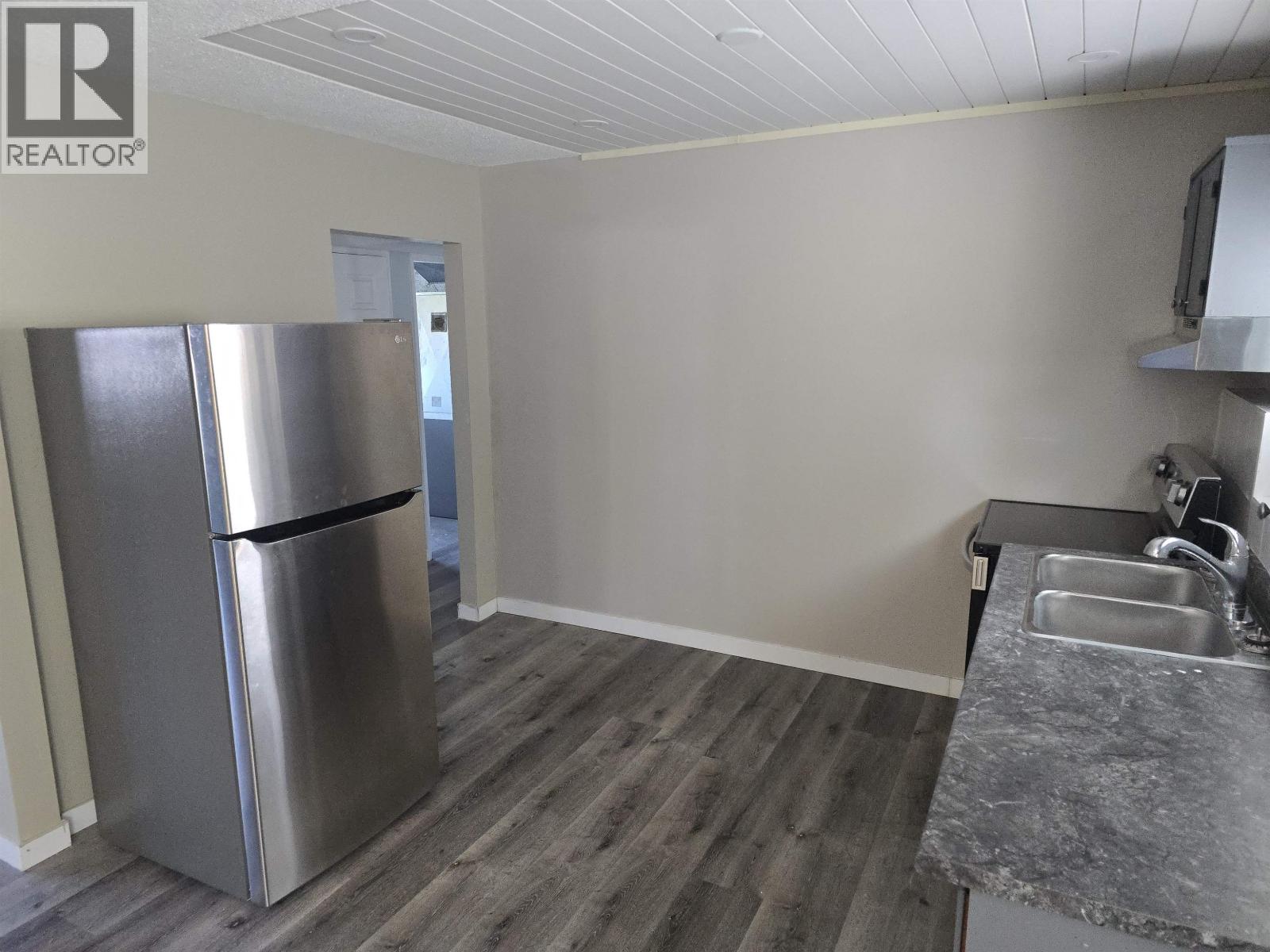 1335 PEARSON AVENUE - 18