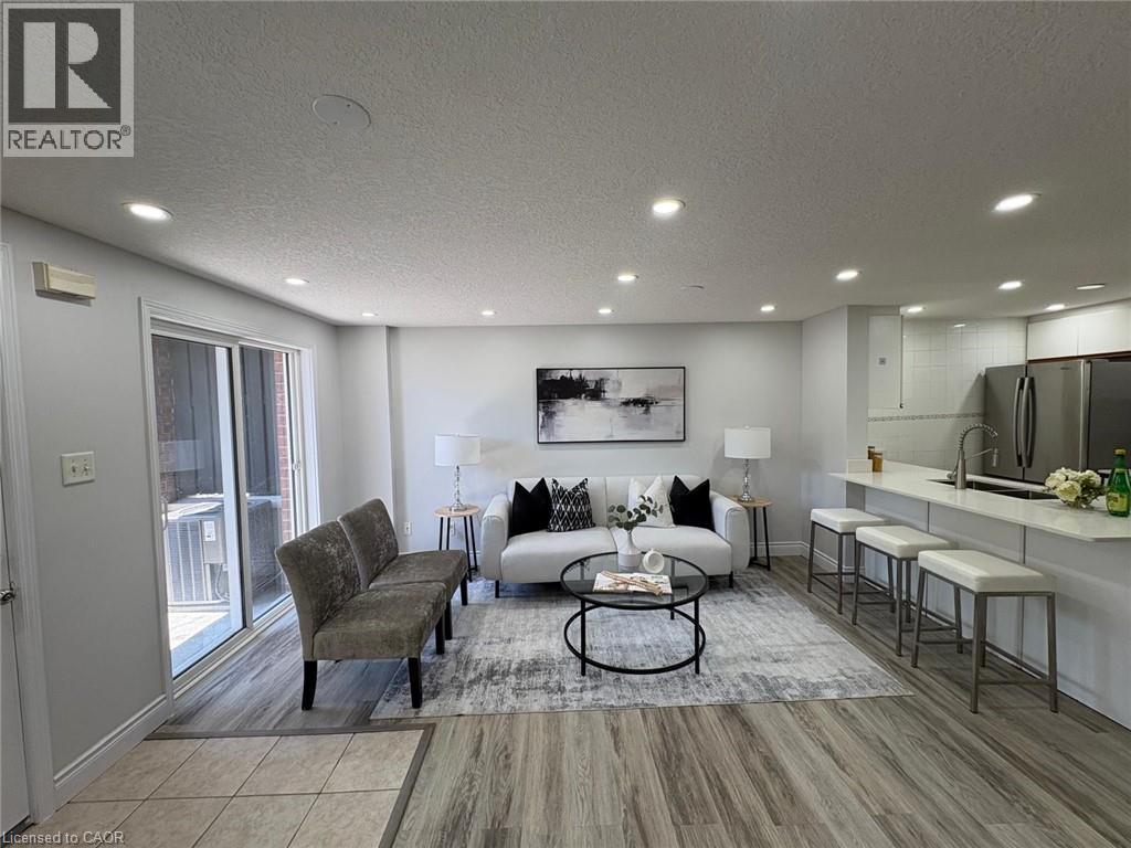 #5A 45 CEDARHILL Crescent - 7