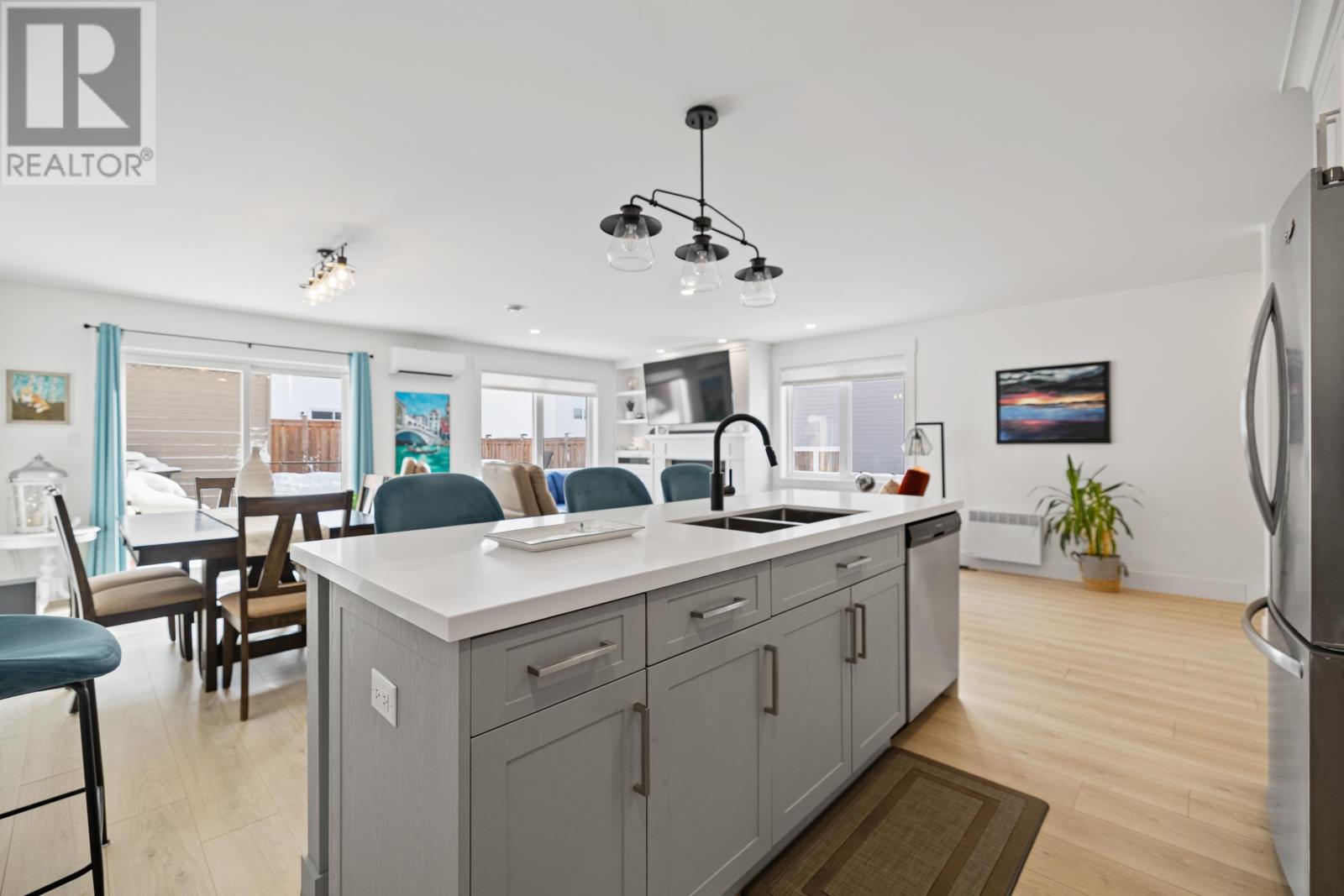 7350 Cavendish Road - 16