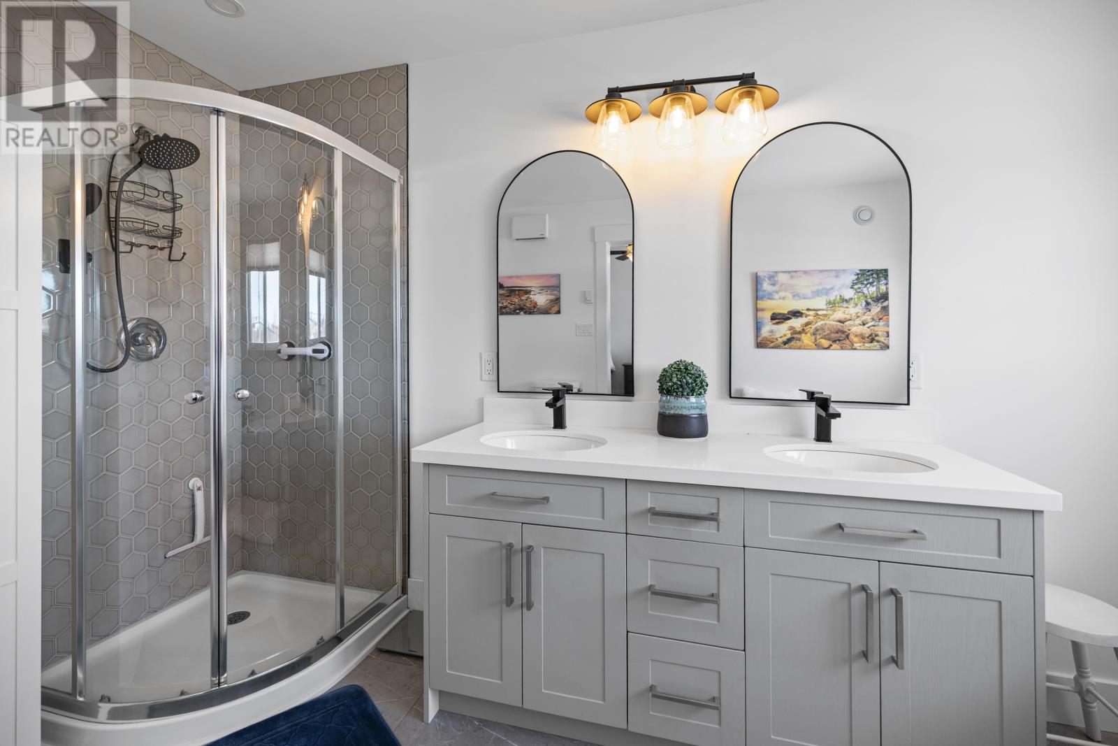 7350 Cavendish Road - 23