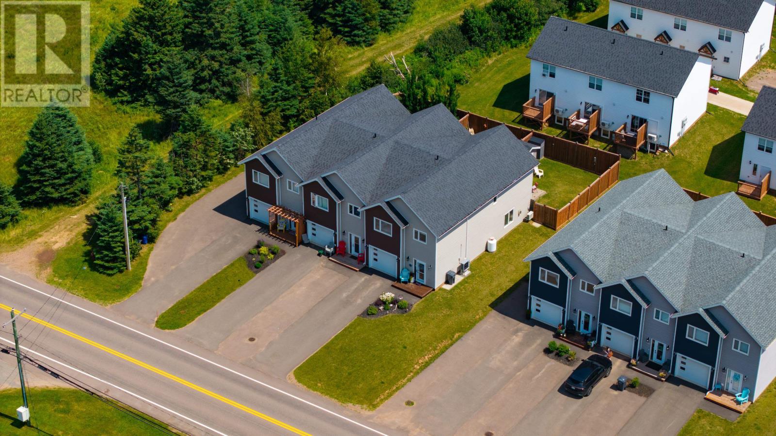 7350 Cavendish Road - 3
