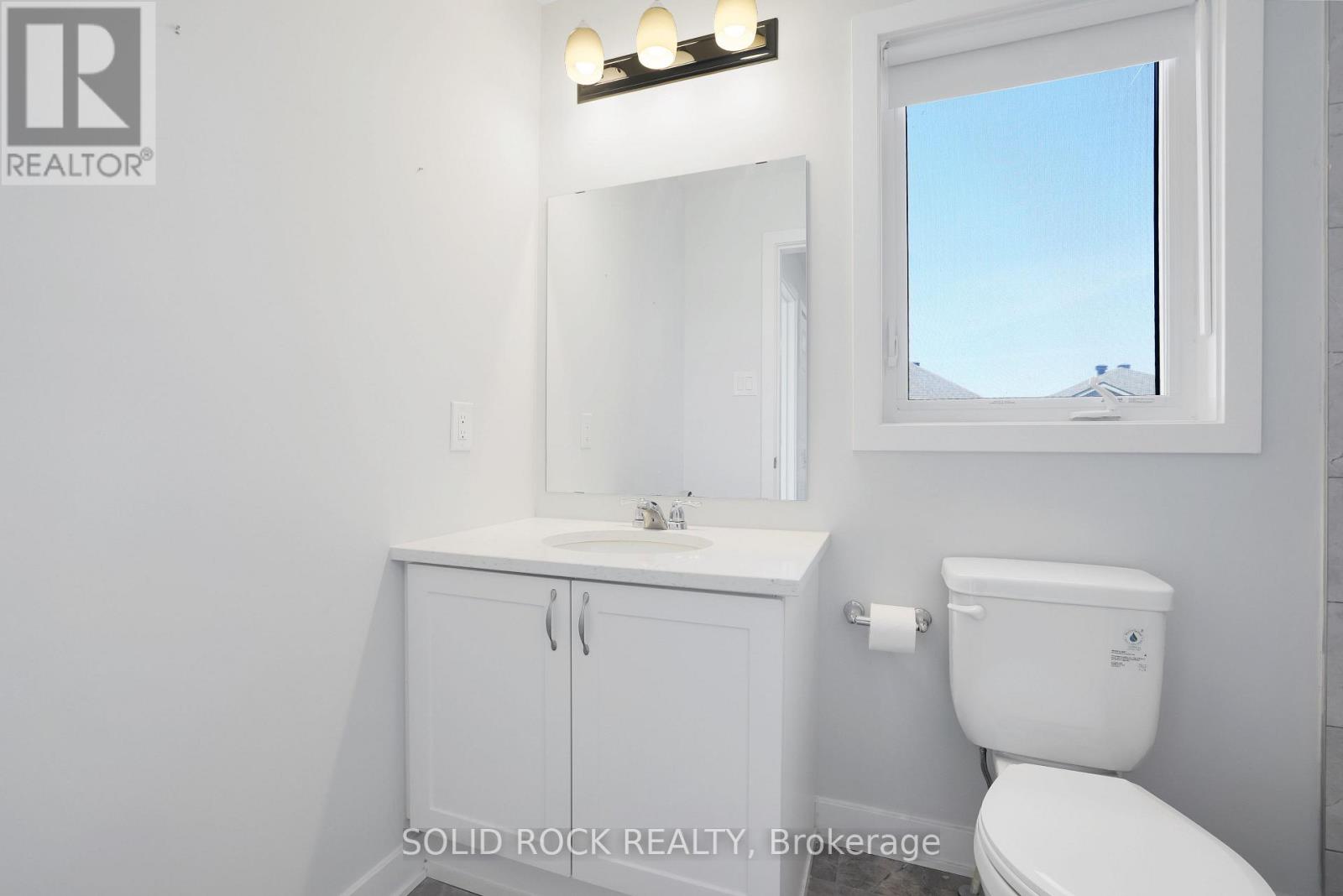 320 MEYNELL ROAD - 27