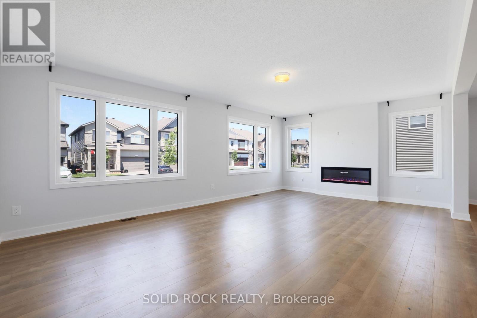 320 MEYNELL ROAD - 6