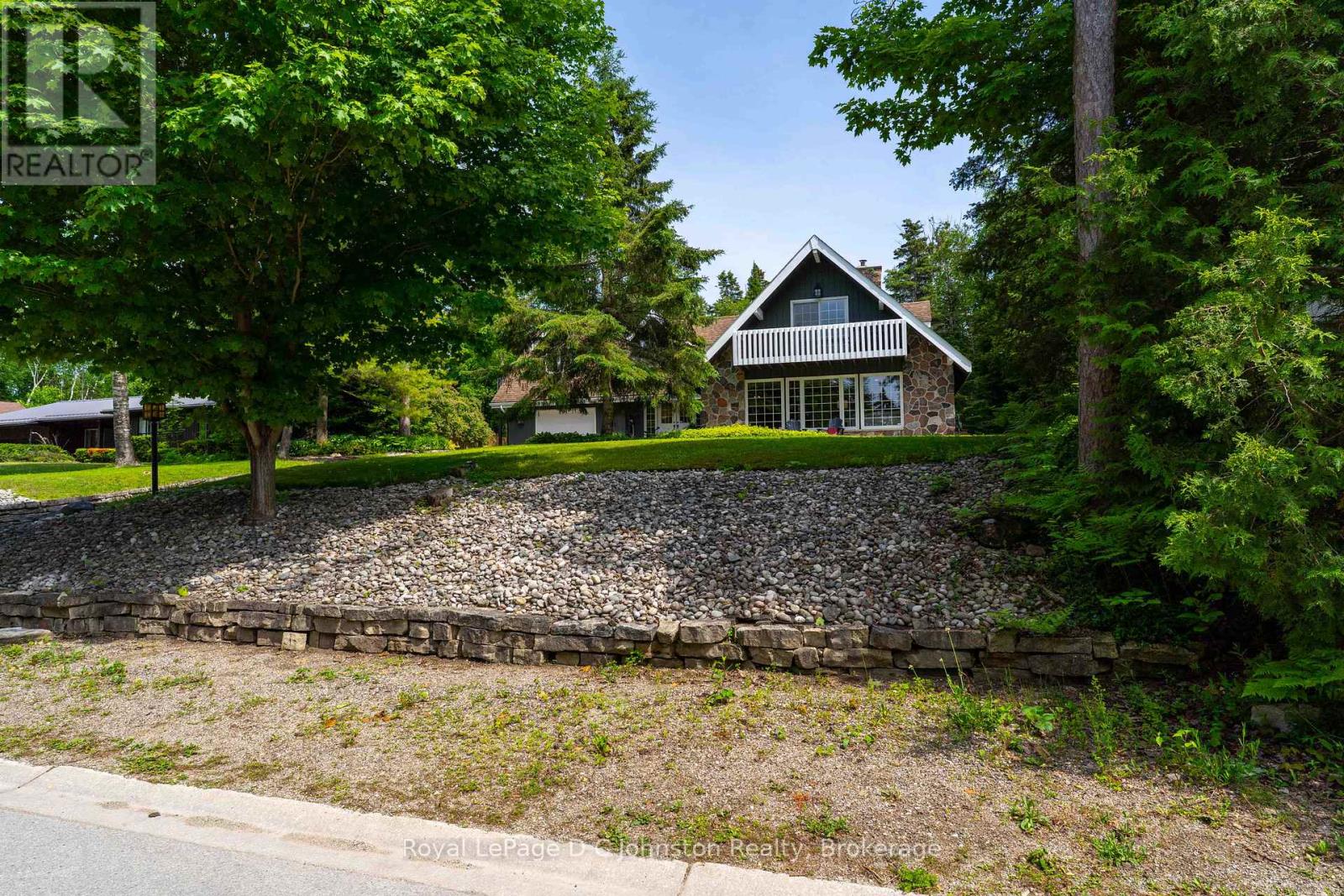 471 ECKFORD AVENUE - 7