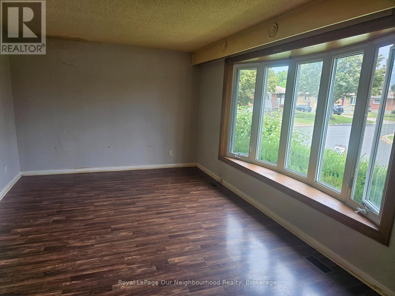 1500 LAKESIDE STREET - 7