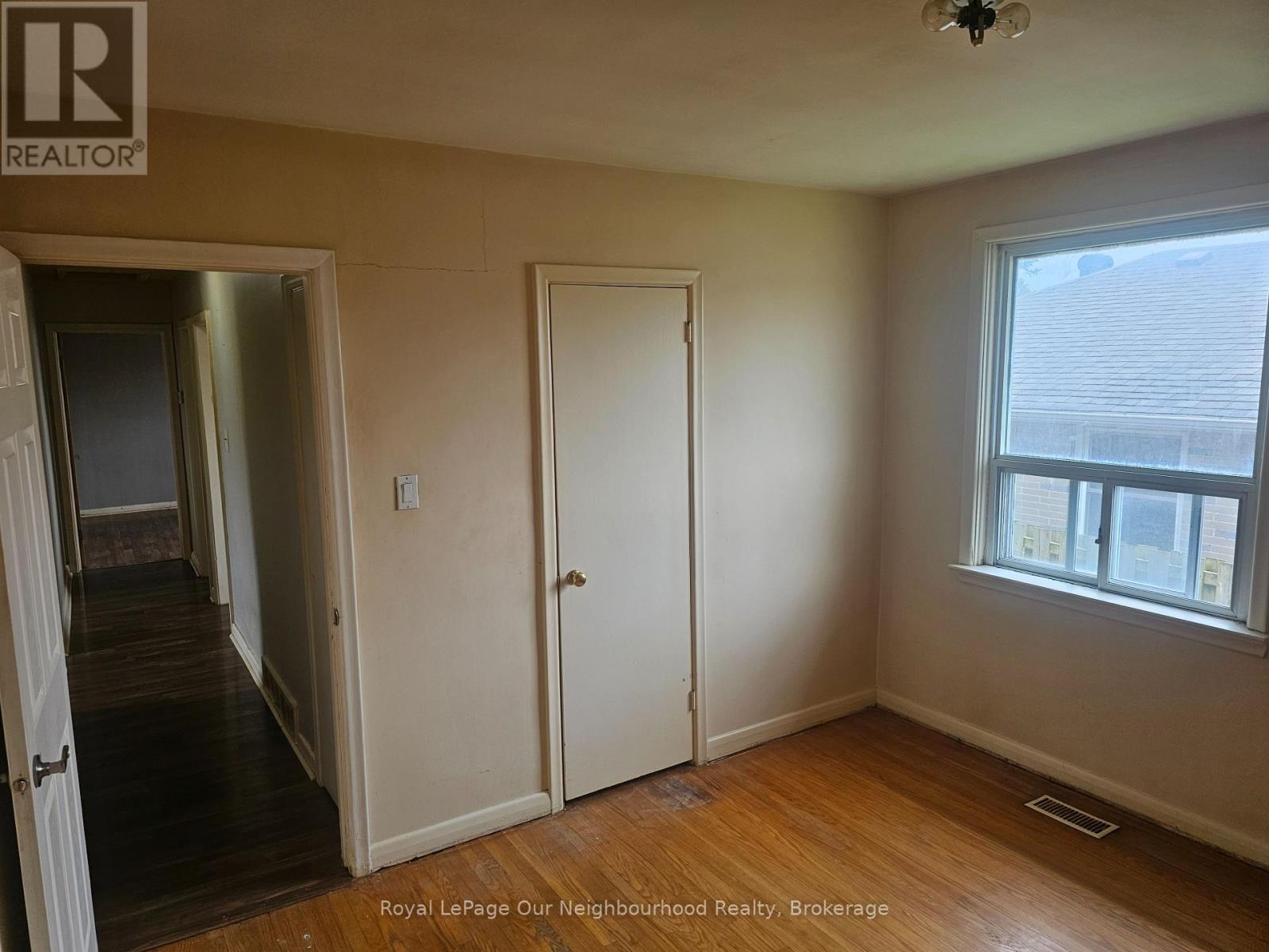 1500 LAKESIDE STREET - 9