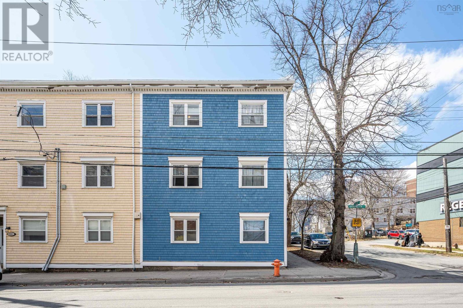 #3 1034 Barrington Street - 2