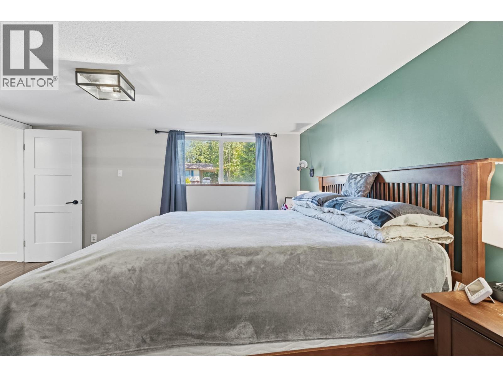 2337 HEMLOCK STREET - Image 14