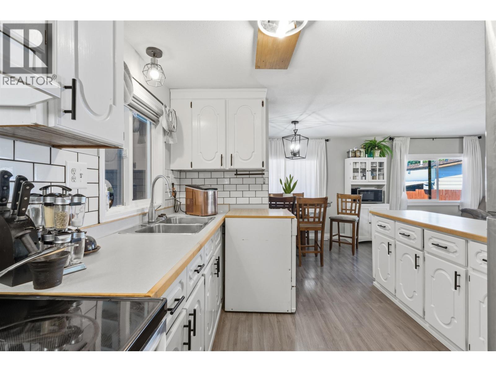 2337 HEMLOCK STREET - Image 6