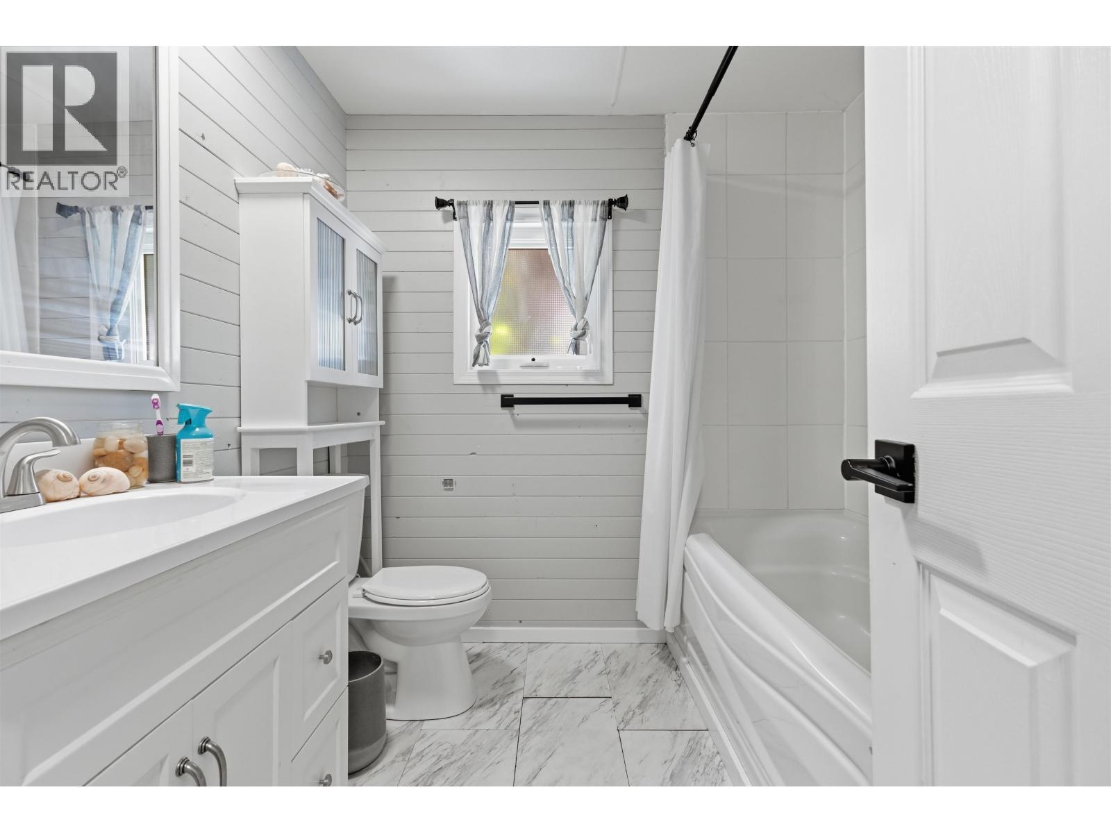 2337 HEMLOCK STREET - Image 7