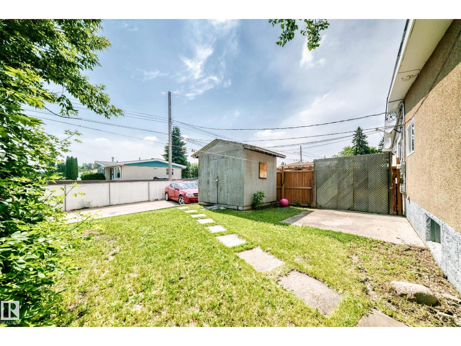 11607 137 AV NW - 45