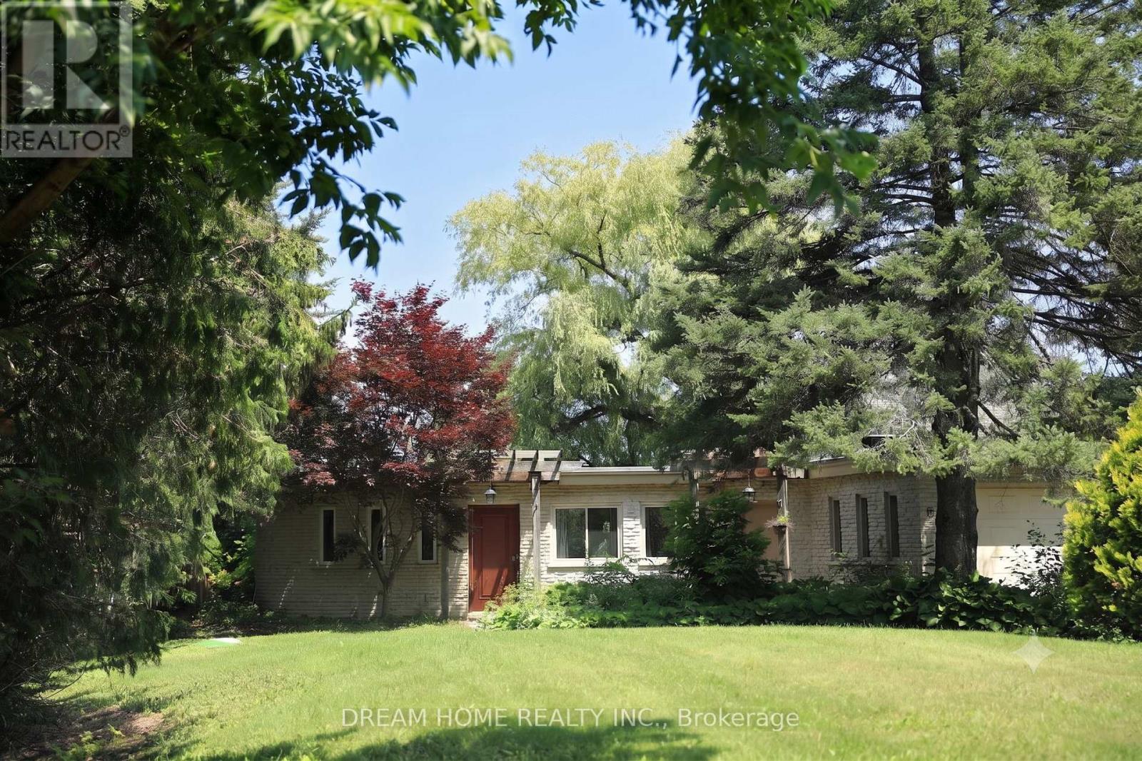 74 LAKEVIEW AVENUE - 2