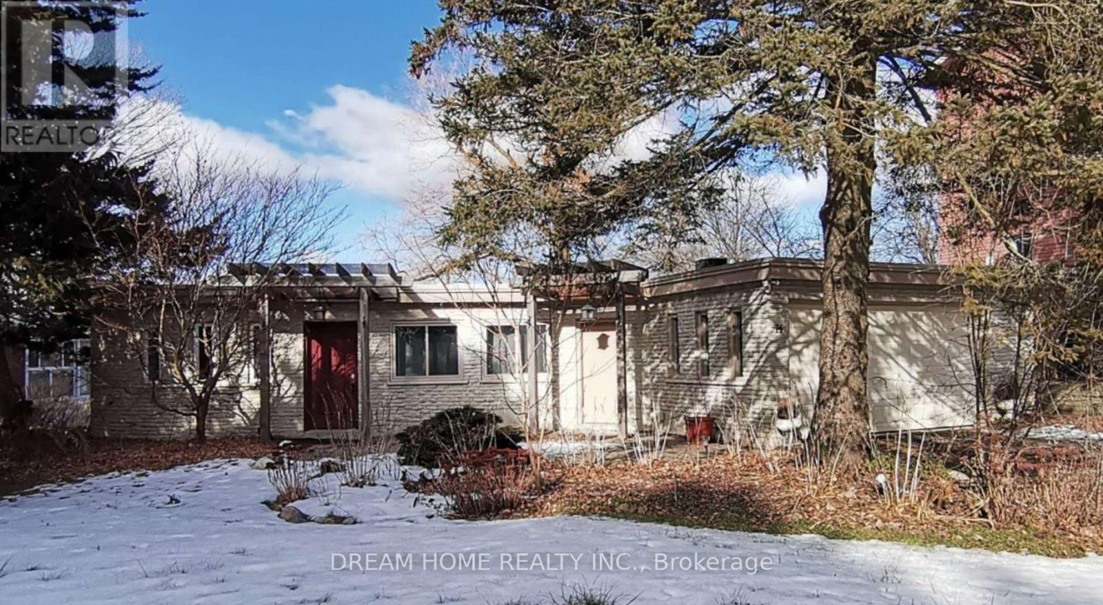 74 LAKEVIEW AVENUE - Image 31