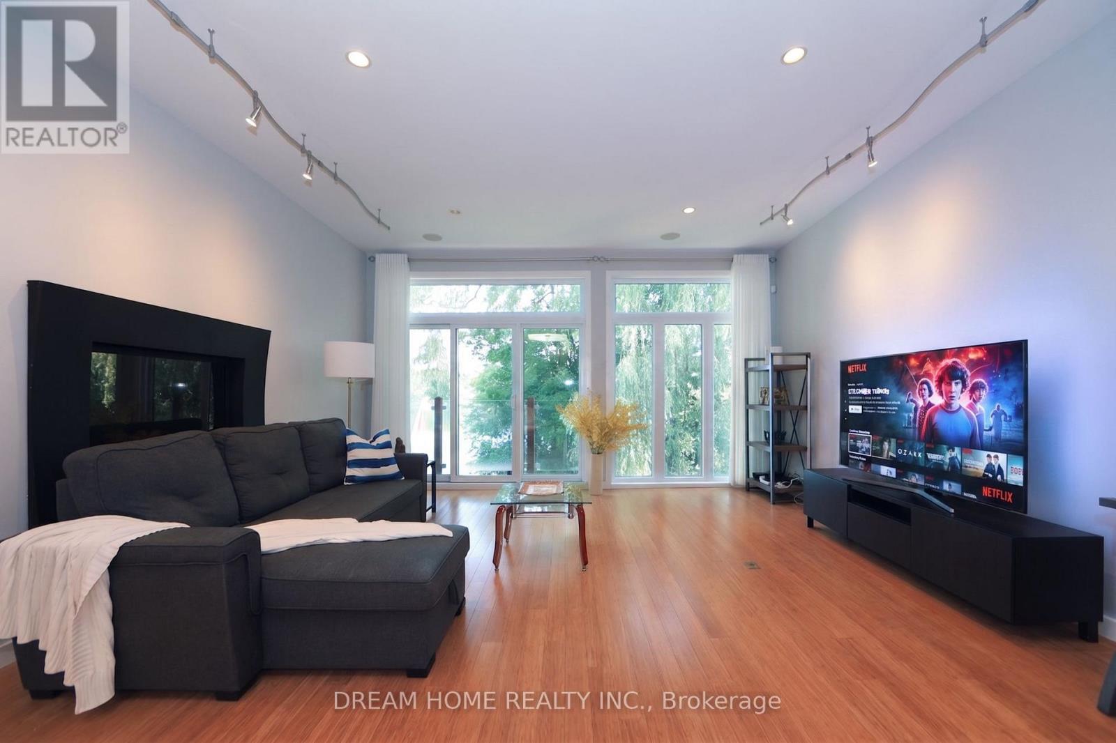 74 LAKEVIEW AVENUE - Image 5